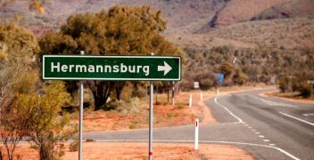 Hermannsburg road sign